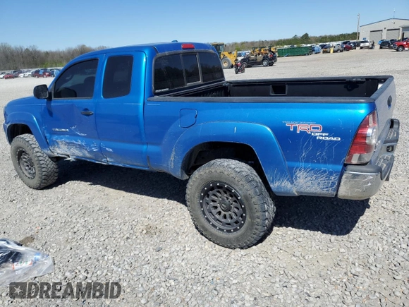 2010 Toyota Tacoma z VIN 5TEUU4EN5AZ696518, wystawiony jako Copart lot #49342855 z przebiegiem 244 150 mil mil oraz Szkoda całkowita • Salvage title. Historia ofert i sprzedaży dostępna na DreamBid. Obrazek 2.