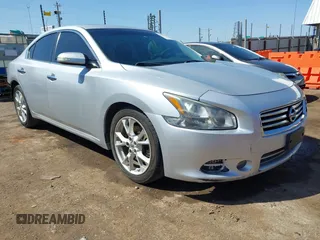 2013 Nissan Maxima SV with VIN 1N4AA5AP4DC828945, listed as a IAAI auction lot 41995127 with 169,754 mi miles and . Bid and sale history available at carsss.com. Image 1.