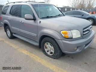 2001 Toyota Sequoia Limited with VIN 5TDBT48AX1S001532, listed as a IAAI auction lot 41543630 with 212,640 mi miles. Bid and sale history available at carsss.com. Image 6.