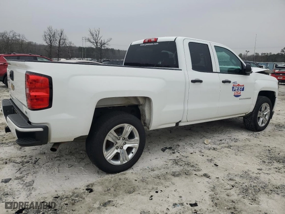 2019 Chevrolet Silverado 1500 LD Custom with VIN 2GCRCMEC6K1219917, listed as a Copart auction lot 45864455 with 156,156 mi miles and Salvage Title. Bid and sale history available at carsss.com. Image 3.