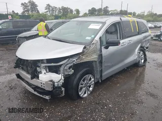 2023 Toyota Sienna XSE with VIN 5TDDSKFC8PS106342, listed as a IAAI auction lot 42290000 with 13,420 mi miles and . Bid and sale history available at DreamBid. Image 22.