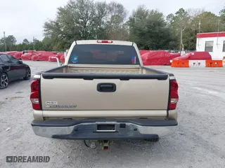 2006 Chevrolet Silverado 1500 LT1 with VIN 2GCEC13T161155954, listed as a IAAI auction lot 41643598 with 222,321 mi miles. Bid and sale history available at carsss.com. Image 16.