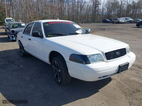 2008 Ford Police Interceptor with VIN 2FAHP71V28X159638, listed as a IAAI auction lot 41742960 with 1 mi miles. Bid and sale history available at carsss.com. Image 1.