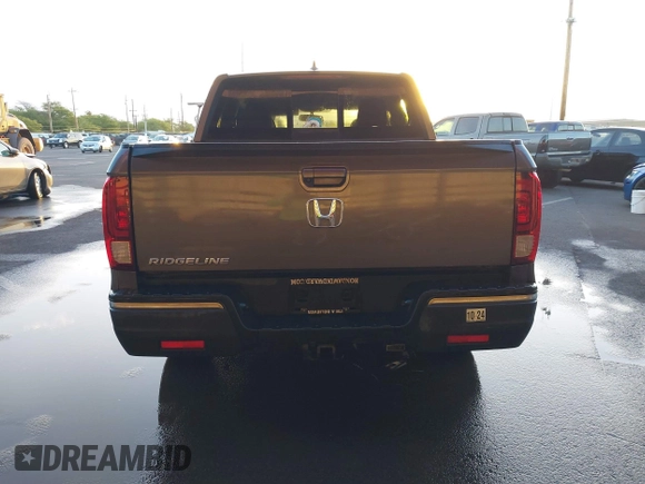 2019 Honda Ridgeline RTL-T z VIN 5FPYK2F67KB001839, wystawiony jako IAAI lot #41655998 z przebiegiem 82 578 mil mil oraz . Historia ofert i sprzedaży dostępna na DreamBid. Obrazek 17.