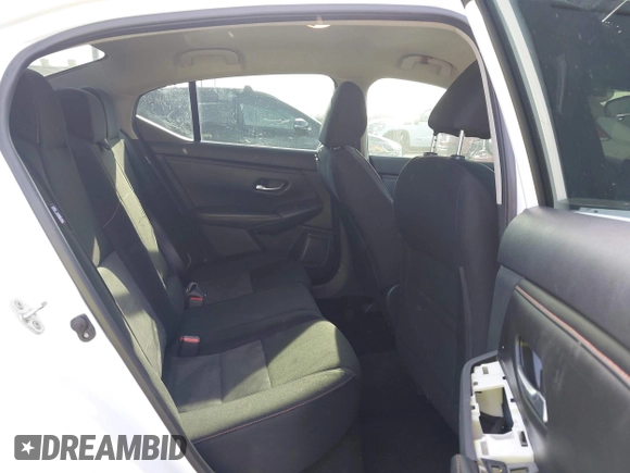 2021 Nissan Sentra SR z VIN 3N1AB8DV8MY248742, wystawiony jako IAAI lot #42034660 z przebiegiem 47 801 mil mil oraz . Historia ofert i sprzedaży dostępna na DreamBid. Obrazek 8.