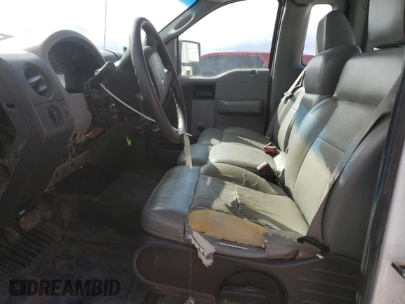 2007 Ford F-150 XL with VIN 1FTRF14W47NA87361, listed as a Copart auction lot 48165725 with 266,678 mi miles and Clean title. Bid and sale history available at DreamBid. Image 7.
