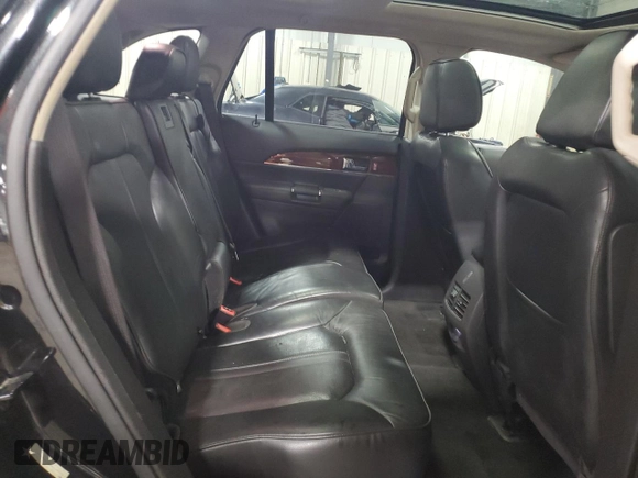 2013 Lincoln MKX z VIN 2LMDJ8JK0DBL26172, wystawiony jako Copart lot #54332155 z przebiegiem 158 182 mil mil oraz Szkoda całkowita • Salvage title. Historia ofert i sprzedaży dostępna na DreamBid. Obrazek 11.