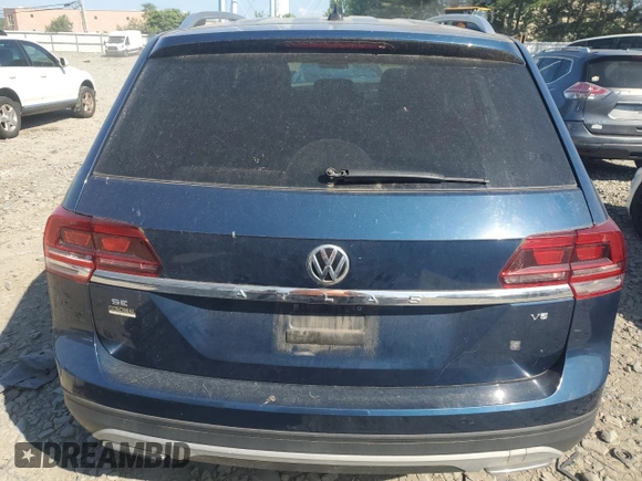 2018 Volkswagen Atlas SE with VIN 1V2KR2CA1JC505493, listed as a Copart auction lot 62057515 with 96,795 mi miles and Salvage title. Bid and sale history available at DreamBid. Image 6.
