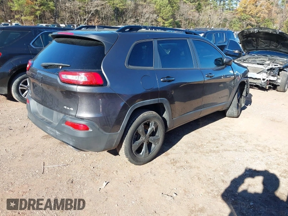 2016 Jeep Cherokee Latitude with VIN 1C4PJLCS1GW222001, listed as a IAAI auction lot 41068661 with 119,399 mi miles. Bid and sale history available at carsss.com. Image 4.