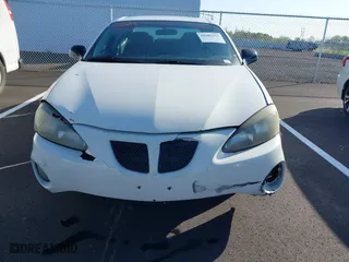 2008 Pontiac Grand Prix with VIN 2G2WP552481171593, listed as a IAAI auction lot 41985212 with 180,441 mi miles. Bid and sale history available at carsss.com. Image 6.