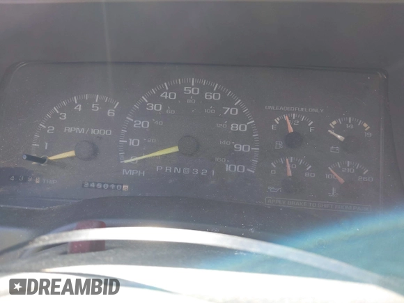 1999 GMC Suburban with VIN 3GKFK16R4XG514928, listed as a IAAI auction lot 41934636 with 245,010 mi miles and . Bid and sale history available at DreamBid. Image 7.