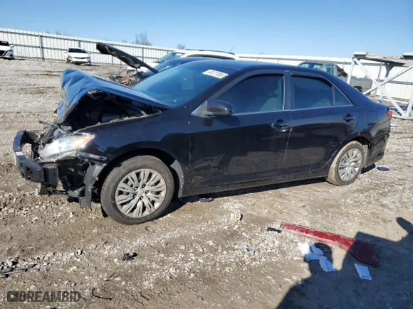 2014 Toyota Camry L with VIN 4T4BF1FK3ER404515, listed as a Copart auction lot 44121055 with 0 mi miles and Salvage Title. Bid and sale history available at carsss.com. Image 1.