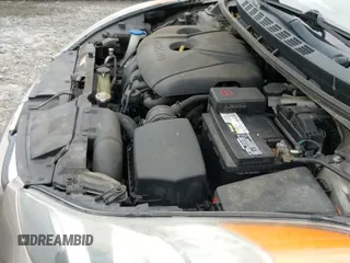 2013 Hyundai Elantra GLS z VIN 5NPDH4AE9DH435135, wystawiony jako IAAI lot #43528391 z przebiegiem 128 646 mil mil oraz . Historia ofert i sprzedaży dostępna na DreamBid. Obrazek 14.