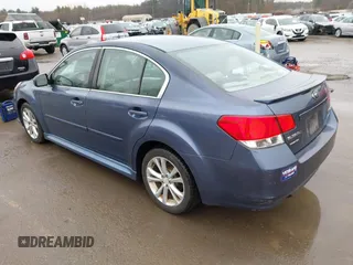 2013 Subaru Legacy Premium z VIN 4S3BMBG67D3014047, wystawiony jako IAAI lot #41821245 z przebiegiem 242 863 mil mil oraz . Historia ofert i sprzedaży dostępna na DreamBid. Obrazek 3.