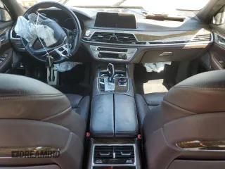 2017 BMW 7 Series 740i xDrive with VIN WBA7E4C54HGU99710, listed as a Copart auction lot 69572544 with 0 mi miles and Salvage Title. Bid and sale history available at carsss.com. Image 8.