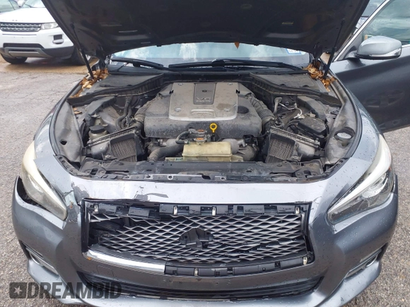 2014 Infiniti Q50 Premium with VIN JN1BV7AP6EM685056, listed as a IAAI auction lot 42188435 with 203,880 mi miles and . Bid and sale history available at carsss.com. Image 10.