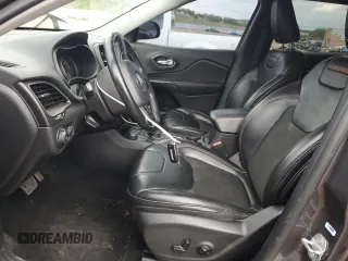 2020 Jeep Cherokee Trailhawk with VIN 1C4PJMBXXLD500953, listed as a Copart auction lot 58761405 with 68,457 mi miles and Salvage title. Bid and sale history available at DreamBid. Image 7.