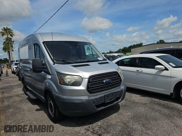 2017 Ford Transit Cargo z VIN 1FTYE1CMXHKA48291, wystawiony jako IAAI lot #42731289 z przebiegiem 142 973 mil mil oraz . Historia ofert i sprzedaży dostępna na DreamBid. Obrazek 27.
