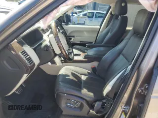 2015 Land Rover Range Rover Supercharged z VIN SALGS2TF1FA238827, wystawiony jako Copart lot #52948665 z przebiegiem 109 633 mil mil oraz Szkoda całkowita • Salvage title. Historia ofert i sprzedaży dostępna na DreamBid. Obrazek 7.