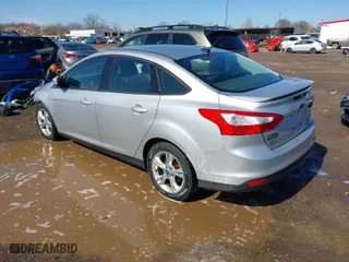 2012 Ford Focus SE with VIN 1FAHP3F2XCL152921, listed as a IAAI auction lot 41962319 with 149,910 mi miles. Bid and sale history available at carsss.com. Image 3.