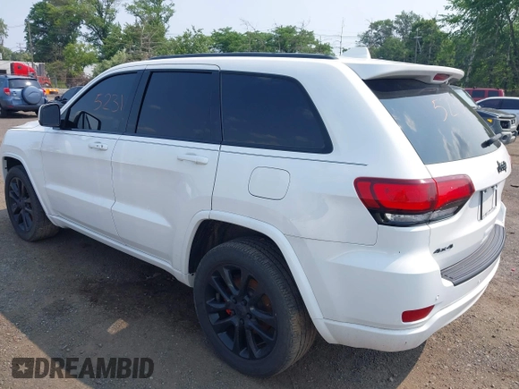 2020 Jeep Grand Cherokee Laredo E with VIN 1C4RJFAG5LC375033, listed as a IAAI auction lot 42415231 with 62,489 mi miles and . Bid and sale history available at DreamBid. Image 3.