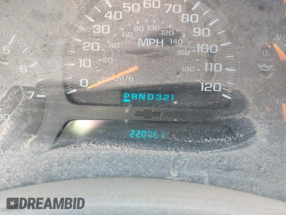 2003 Chevrolet TrailBlazer LS with VIN 1GNDS13S432222507, listed as a IAAI auction lot 42035817 with 220,061 mi miles. Bid and sale history available at carsss.com. Image 7.