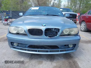 2004 BMW 3 Series 325Ci with VIN WBABW33454PL25129, listed as a IAAI auction lot 42027355 with 124,681 mi miles. Bid and sale history available at carsss.com. Image 6.
