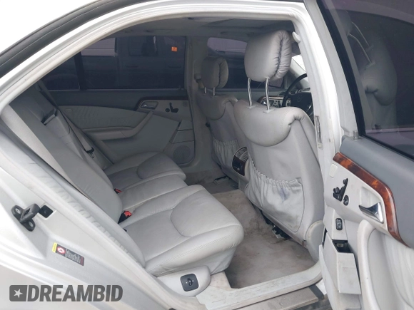 2002 Mercedes-Benz S-Class 5.0L with VIN WDBNG75J12A246997, listed as a IAAI auction lot 41566423 with 181,940 mi miles. Bid and sale history available at carsss.com. Image 8.