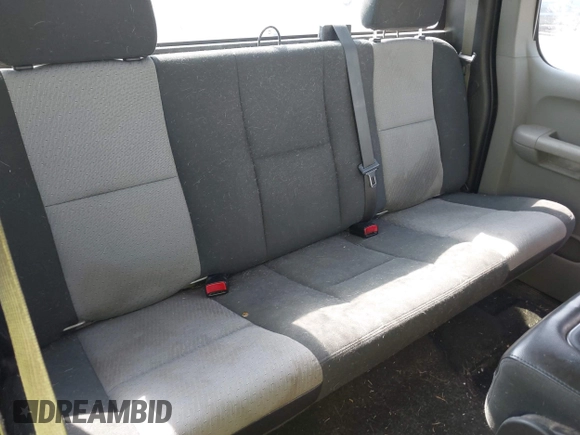 2007 Chevrolet Silverado 1500 1LT with VIN 2GCEK19J771629917, listed as a IAAI auction lot 41999052 with Not Provided miles and . Bid and sale history available at DreamBid. Image 8.