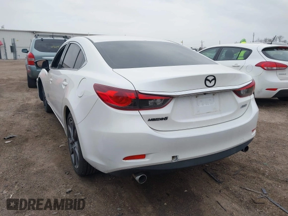 2014 Mazda Mazda6 i Touring with VIN JM1GJ1V6XE1159155, listed as a IAAI auction lot 41885397 with 162,045 mi miles. Bid and sale history available at carsss.com. Image 3.