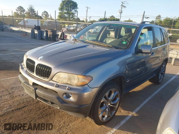2004 BMW X5 4.4i with VIN 5UXFB53514LV09431, listed as a IAAI auction lot 42142099 with 181,951 mi miles. Bid and sale history available at carsss.com. Image 2.