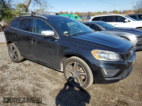 2015 Volvo XC60 T6 R-Design Platinum с VIN YV4902RS0F2671797, выставлен на аукционе Copart как лот 79425144 с пробегом 137 289 миль миль и Списание • Salvage title. История ставок и продаж доступна на DreamBid. Изображение 4.