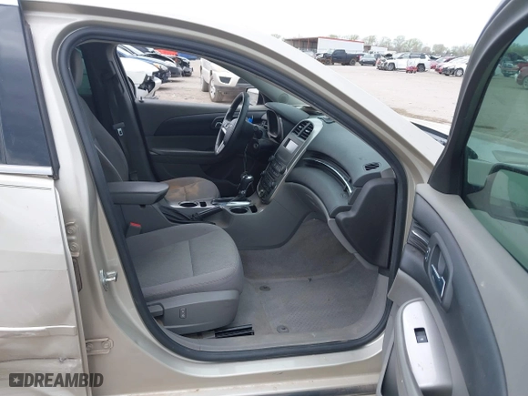 2014 Chevrolet Malibu LS with VIN 1G11B5SL5EF177546, listed as a IAAI auction lot 41891459 with 167,919 mi miles. Bid and sale history available at carsss.com. Image 5.