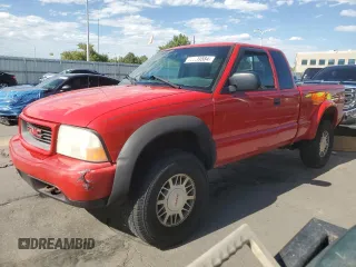 2001 GMC Sonoma SLS with VIN 1GTCT19W318126583, listed as a Copart auction lot 72993584 with 0 mi miles and Clean Title. Bid and sale history available at carsss.com. Image 1.