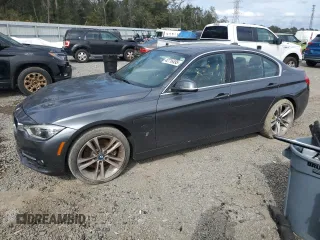 2018 BMW 3 Series 330e iPerformance with VIN WBA8E1C53JA180066, listed as a Copart auction lot 42716495 with 71,034 mi miles and Clean Title. Bid and sale history available at carsss.com. Image 1.