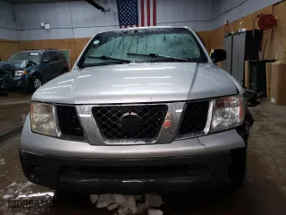 2007 Nissan Frontier XE with VIN 1N6BD06T17C466122, listed as a Copart auction lot 45790955 with 195,141 mi miles and Clean Title. Bid and sale history available at carsss.com. Image 5.