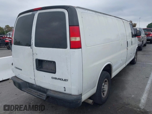 2005 Chevrolet Express Cargo with VIN 1GCGG29V551263686, listed as a IAAI auction lot 42359510 with 387,144 mi miles and . Bid and sale history available at DreamBid. Image 4.