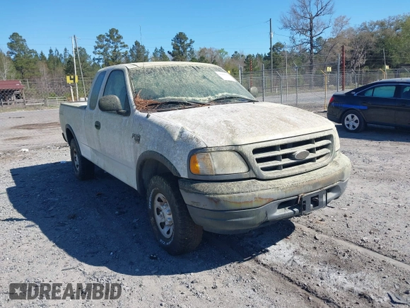 2001 Ford F-150 XL with VIN 1FTPX18L91NB97690, listed as a IAAI auction lot 41886760 with 1 mi miles. Bid and sale history available at carsss.com. Image 1.