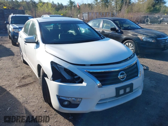 2015 Nissan Altima S with VIN 1N4AL3AP4FC159030, listed as a IAAI auction lot 42117530 with 124,237 mi miles and . Bid and sale history available at DreamBid. Image 6.