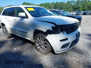 2018 Jeep Grand Cherokee High Altitude с VIN 1C4RJFCT1JC500553, выставлен на аукционе IAAI как лот 42622037 с пробегом 96 390 миль миль и . История ставок и продаж доступна на DreamBid. Изображение 1.