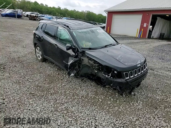 2018 Jeep Compass Altitude with VIN 3C4NJDBBXJT131563, listed as a Copart auction lot 53225344 with 85,060 mi miles and Salvage Title. Bid and sale history available at carsss.com. Image 12.