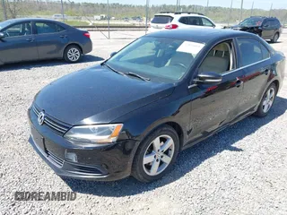 2014 Volkswagen Jetta TDI w/Premium/Nav с VIN 3VWLL7AJXEM435467, выставлен на аукционе IAAI как лот 42056011 с пробегом 167 534 миль миль и . История ставок и продаж доступна на DreamBid. Изображение 2.