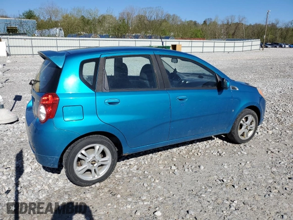 2009 Chevrolet Aveo 2LT z VIN KL1TG66E89B616617, wystawiony jako Copart lot #55206305 z przebiegiem 165 405 mil mil oraz Szkoda całkowita • Salvage title. Historia ofert i sprzedaży dostępna na DreamBid. Obrazek 3.