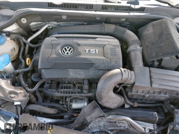 2015 Volkswagen Jetta Sedan 1.8T SE w/Connectivity with VIN 3VWD07AJ6FM229576, listed as a IAAI auction lot 41879446 with 89,792 mi miles. Bid and sale history available at carsss.com. Image 10.