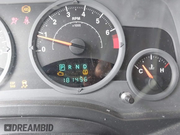 2008 Jeep Patriot Sport with VIN 1J8FT28W78D755732, listed as a IAAI auction lot 41767942 with 181,456 mi miles. Bid and sale history available at carsss.com. Image 7.