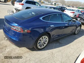 2017 Tesla Model S 100D with VIN 5YJSA1E22HF209498, listed as a Copart auction lot 45670954 with Not provided miles and Salvage title. Bid and sale history available at DreamBid. Image 3.