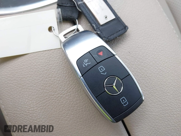 2021 Mercedes-Benz C 300 with VIN W1KWF8EB0MR630870, listed as a IAAI auction lot 41548817 with 54,230 mi miles and . Bid and sale history available at DreamBid. Image 11.
