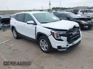 2024 GMC Terrain SLE with VIN 3GKALMEG3RL382747, listed as a IAAI auction lot 41568279 with 9,222 mi miles. Bid and sale history available at carsss.com. Image 1.