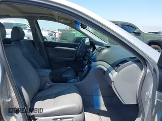 2008 Acura TSX z VIN JH4CL96808C020554, wystawiony jako IAAI lot #42311508 z przebiegiem 143 701 mil mil oraz . Historia ofert i sprzedaży dostępna na DreamBid. Obrazek 5.