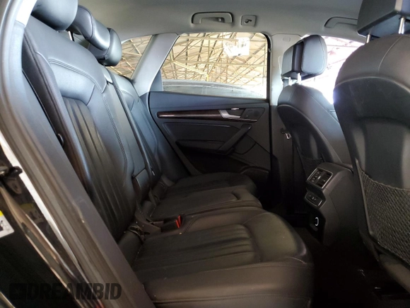 2018 Audi Q5 Premium with VIN WA1ANAFY6J2158593, listed as a Copart auction lot 60899955 with 141,479 mi miles and Clean title. Bid and sale history available at DreamBid. Image 10.